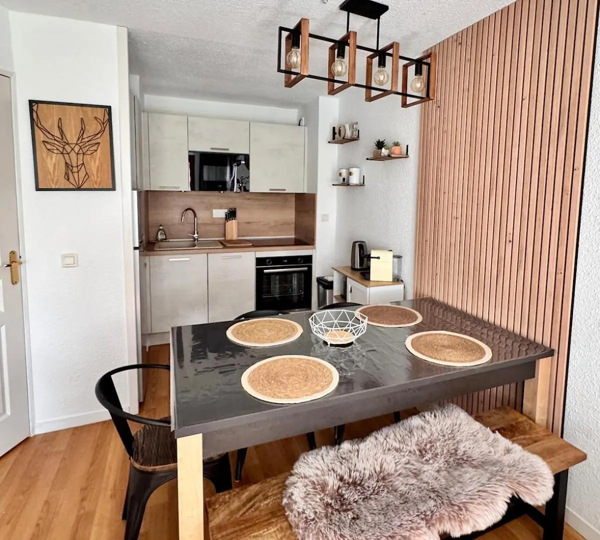 Ski, Confort Famille, Appartement Cosy, Vue Montagne,Piscine,Parking Bagnères-de-Bigorre 0*,